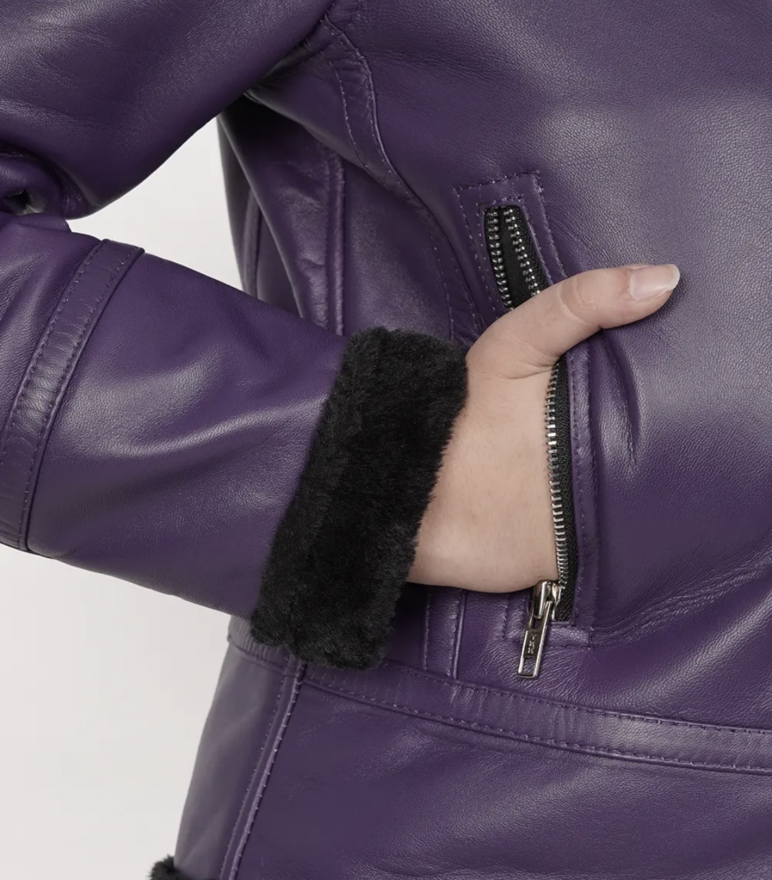 Woman's Real Leather - Shearling Jacket - Image 4